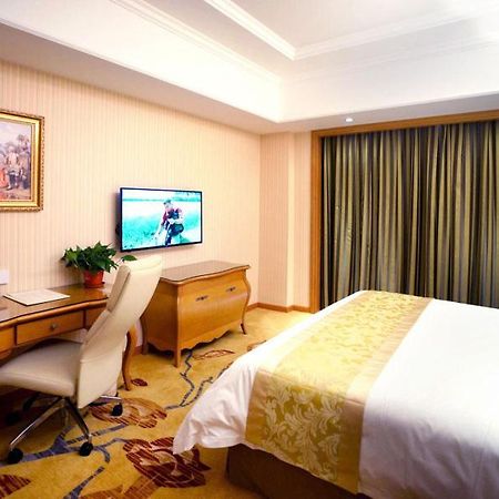 Vienna Hotel Shanghai Meilan Lake Metro Station Luodian  Екстер'єр фото